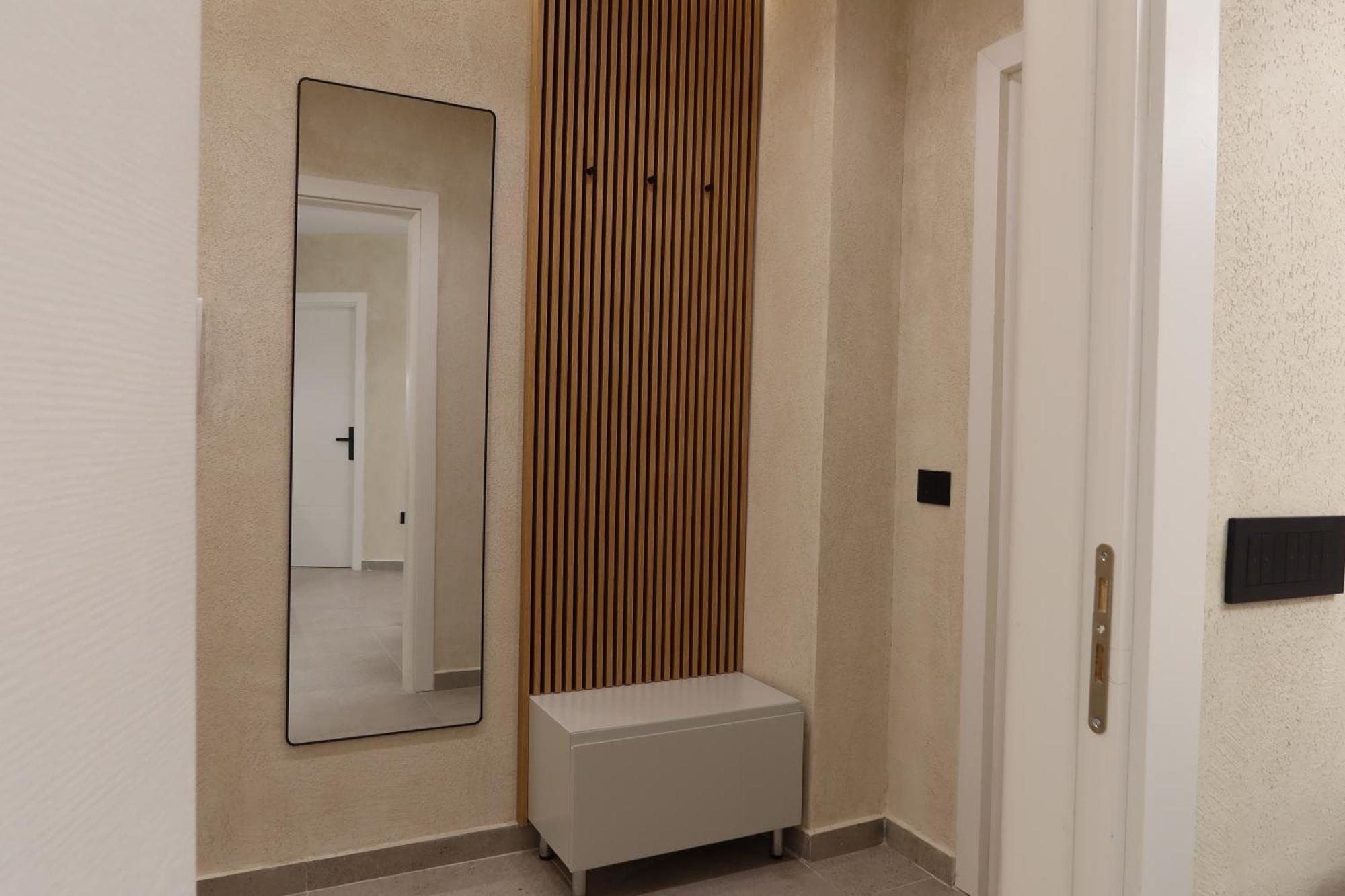 Days Free Parking Apartment Tirana